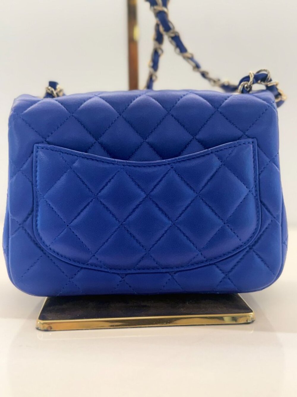 9073152CJ •(EH) Chanel Shoulder Bag Blue Leather - Picture 4 of 11